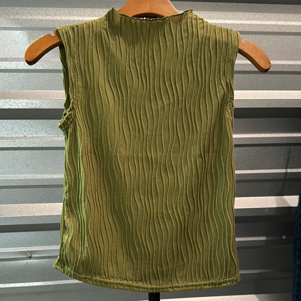 Green Ribbed Mock Neck Tank Top